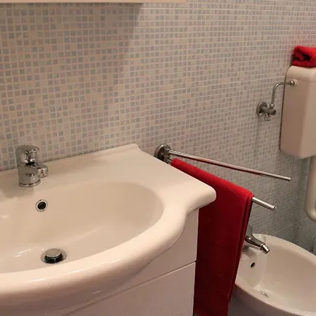 Daire Lovely Flat With Patio *