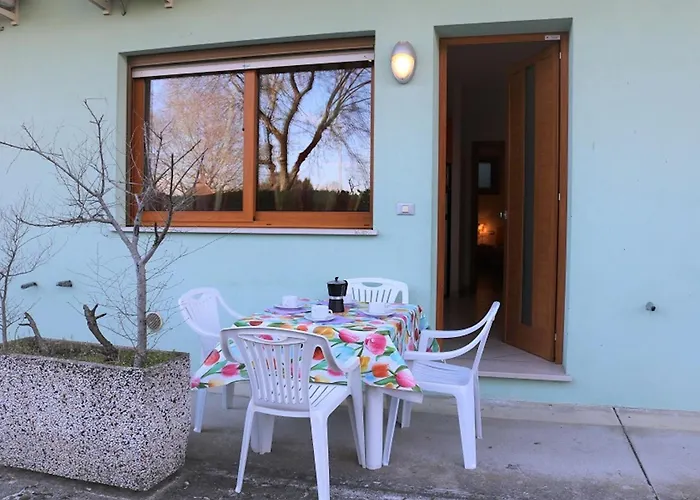Lovely Flat With Patio Appartement *